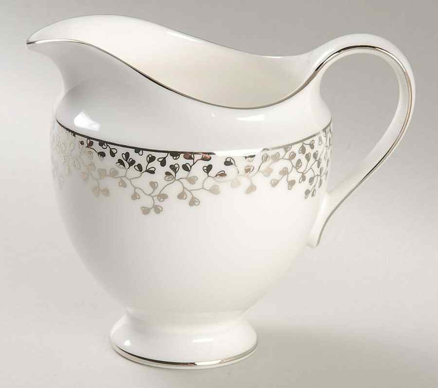 Bouquet Creamer by Wedgwood-1