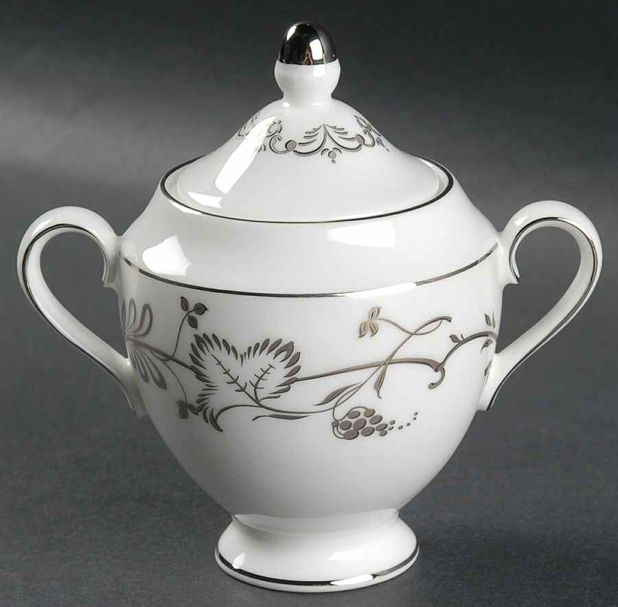 Flourish Ecru (No Color Band Sugar Bowl & Lid by Wedgwood-1