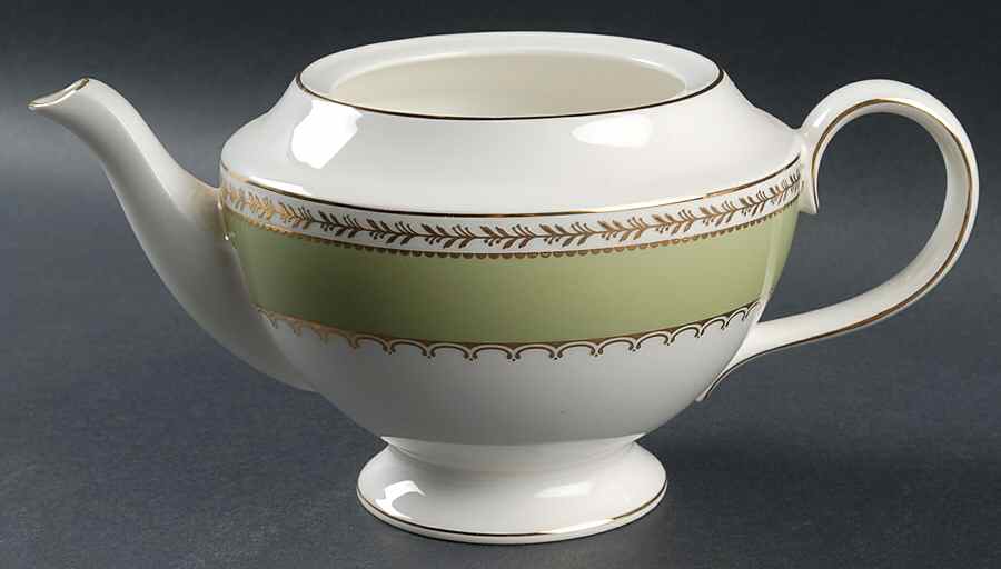 Garland Moss Tea/Coffee Pot No Lid by Wedgwood-1