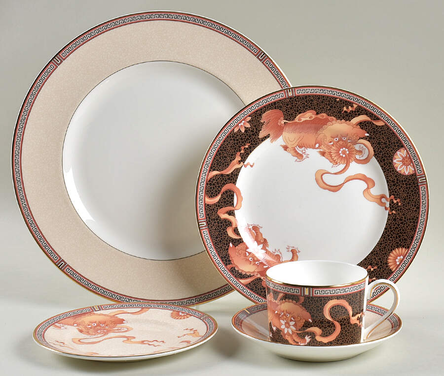 Dynasty 5 Piece Place Setting by Wedgwood-1