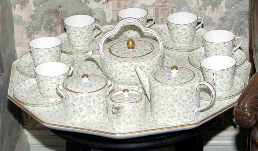 Y512 Footed Cup & Saucer Set by Wedgwood-1