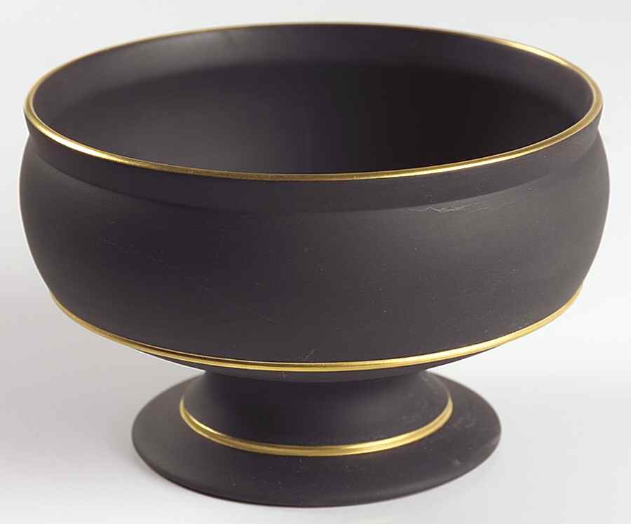 Accolade Collection 6" Round Footed Imperial Bowl by Wedgwood-1