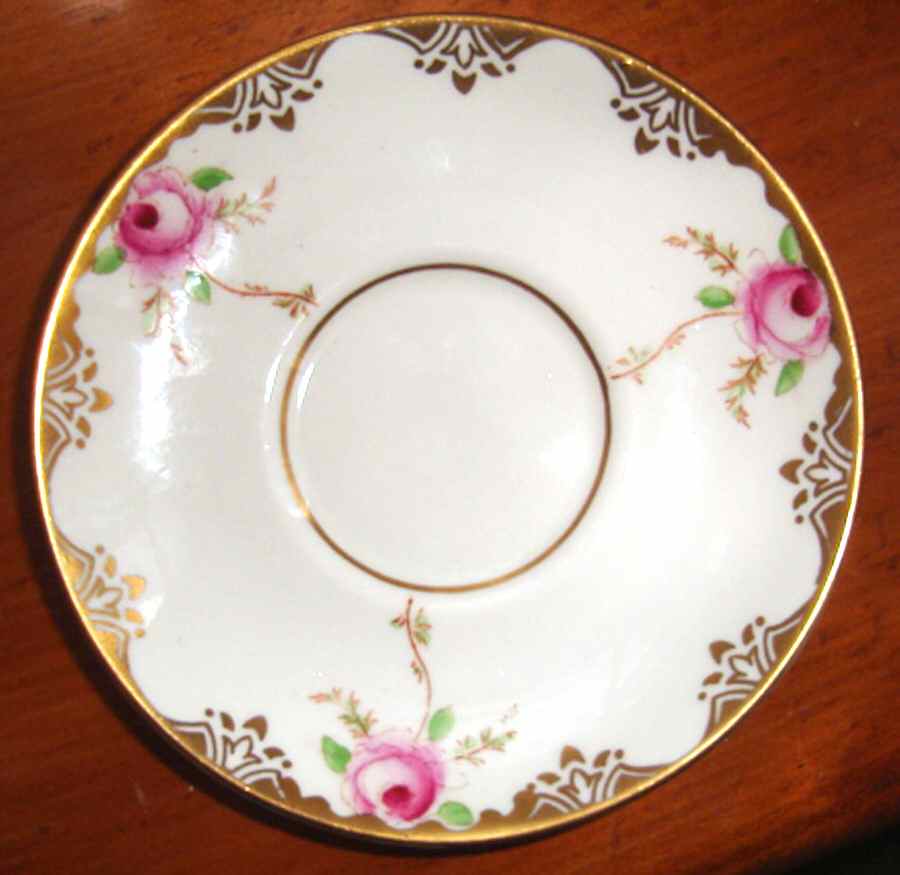 5620 Saucer by Wellington (England)-1