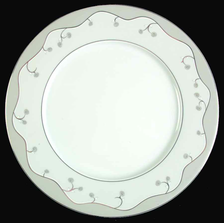 WLB79 Dinner Plate by Walbrzych-1