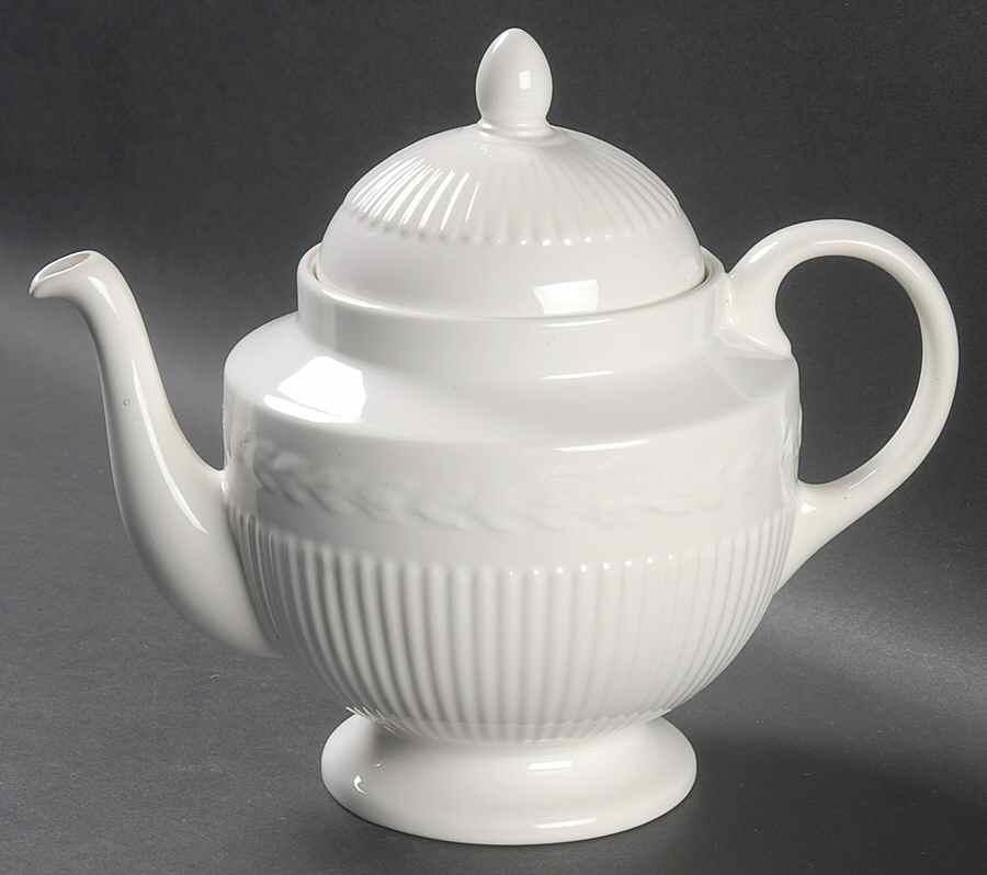 Edme Antique White (New 2008) Teapot & Lid by Wedgwood-1