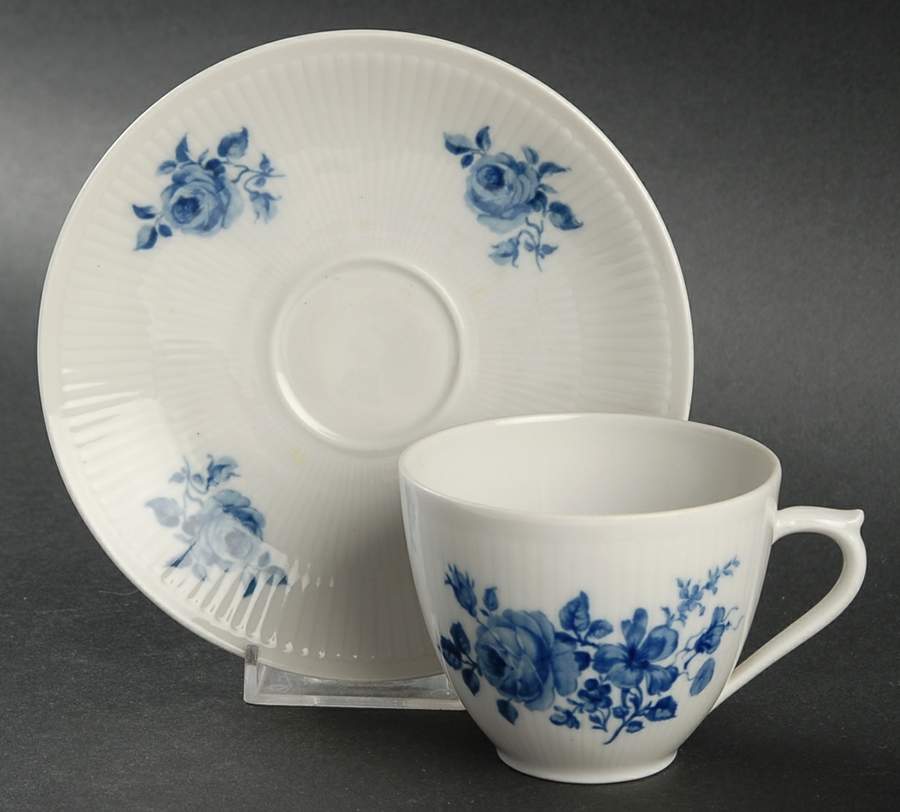 WIG1010 Flat Cup & Saucer Set by Winterling - Bavaria-1