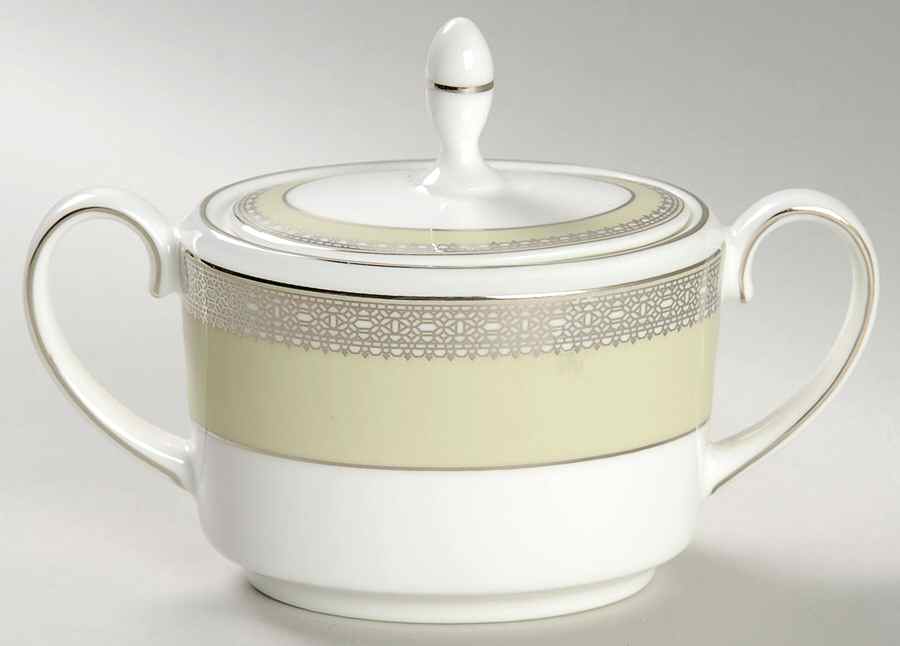 Vera Lace Bouquet Fern Sugar Bowl & Lid by Wedgwood-1