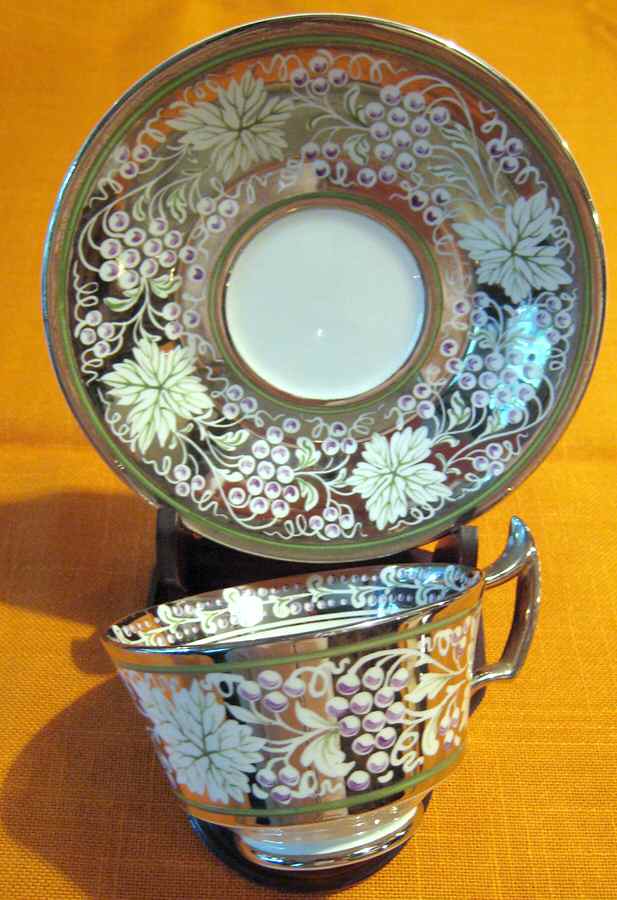 Am8044 Footed Cup & Saucer Set by Wedgwood-1
