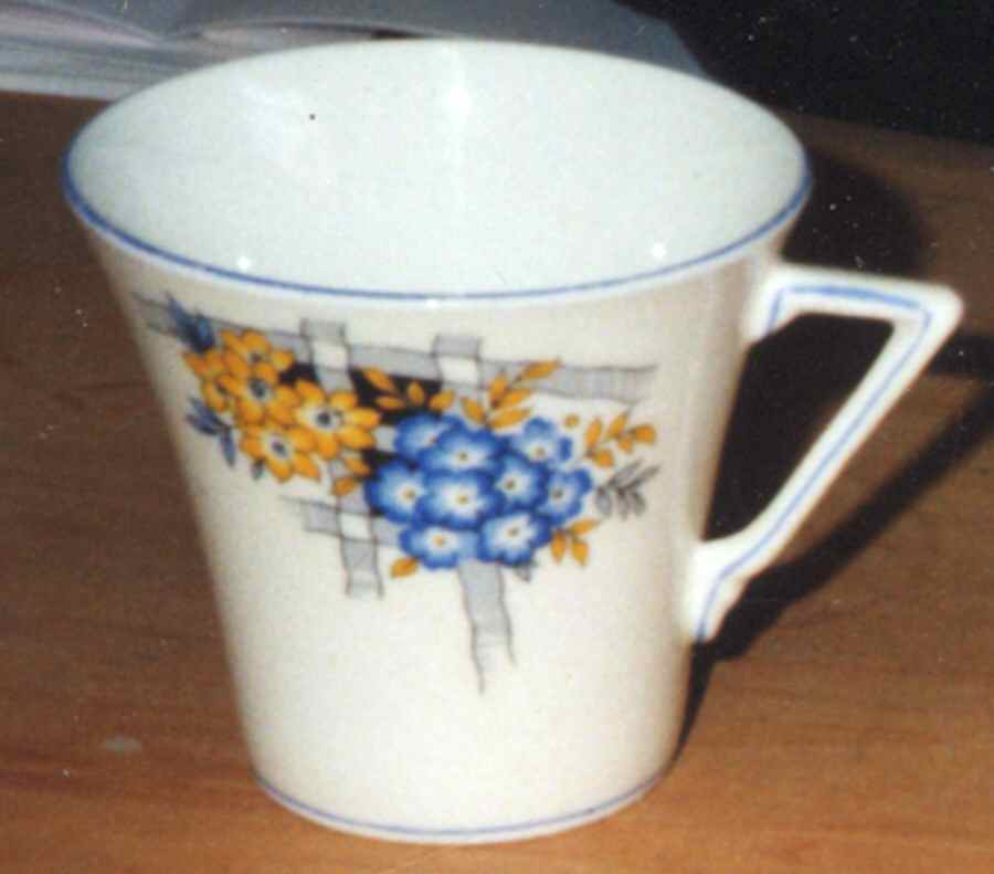 1821 Flat Cup by Windsor (England)-1