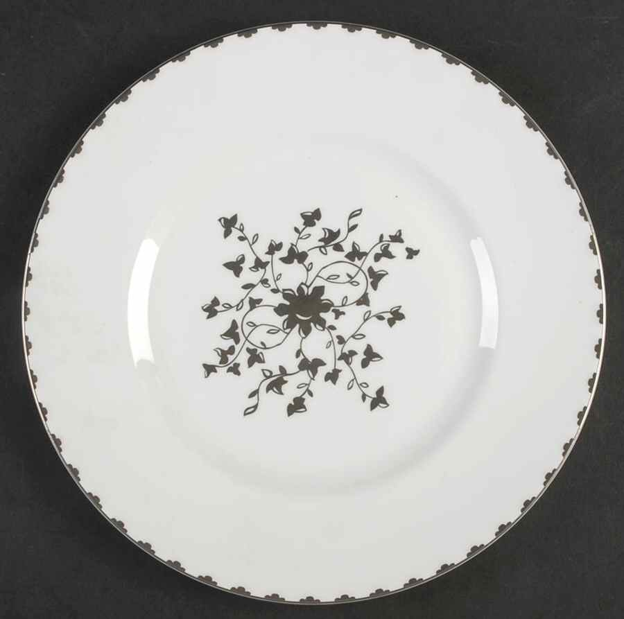 Vera Fleurs Accent Luncheon Salad Plate by Wedgwood-1