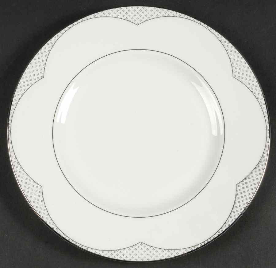 Vera Lotus Accent Luncheon Salad Plate by Wedgwood-1