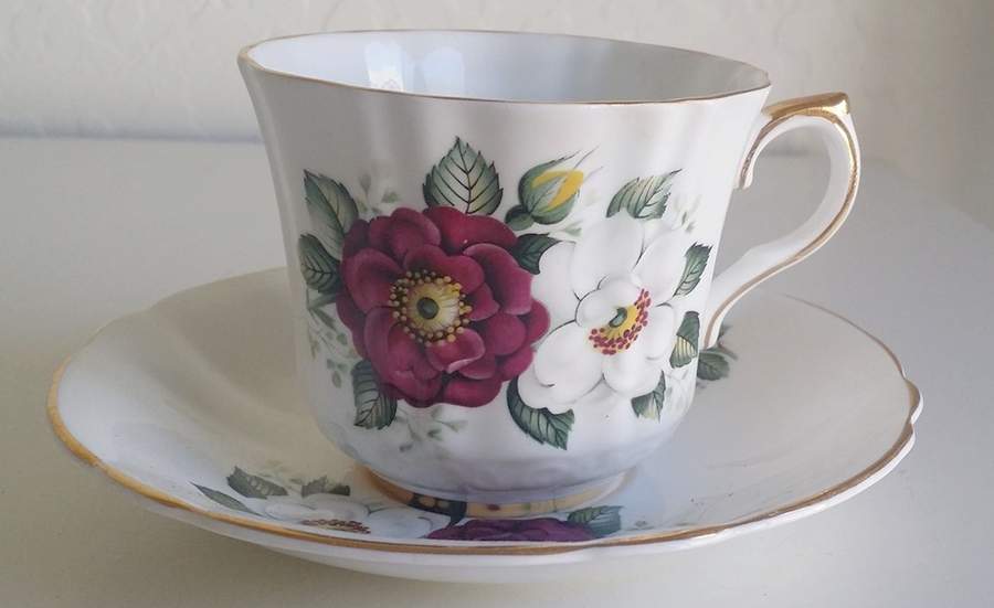 1577-52 Footed Cup & Saucer Set by Windsor (England)-1