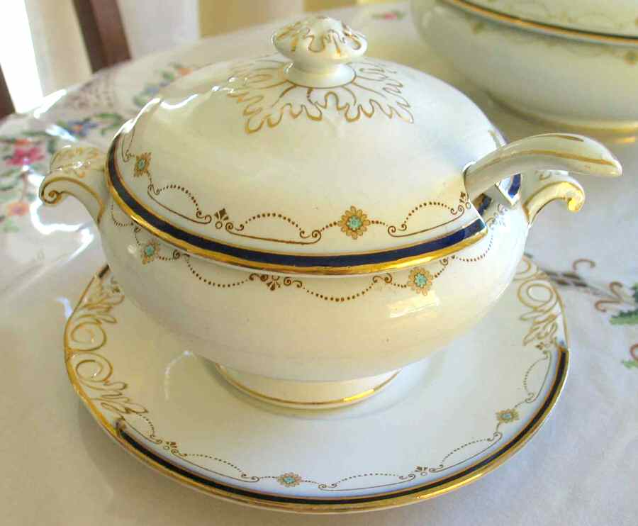 Blythe Tureen & Lid w/Ladle & Underplate by F Winkle-1