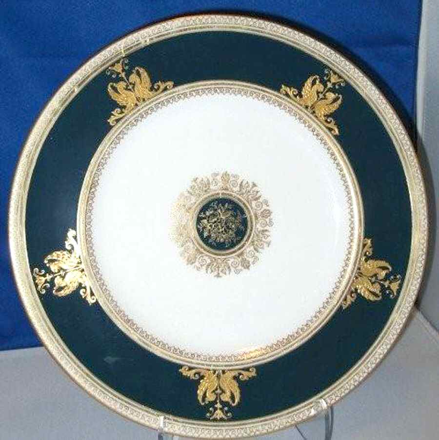 Columbia Drakesneck Dark Blue Green Dinner Plate by Wedgwood-1