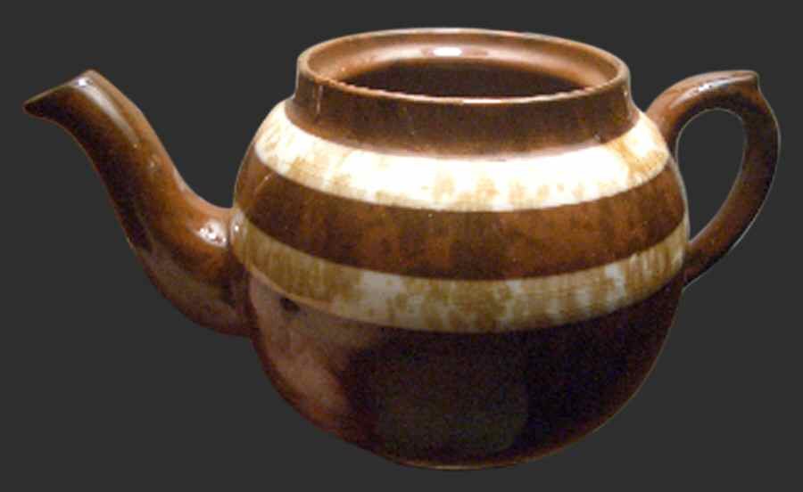 WOA7 Teapot No Lid by Arthur Wood-1