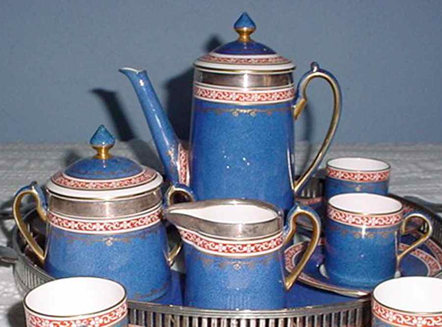 X9276 Chocolate Pot & Lid by Wedgwood-1