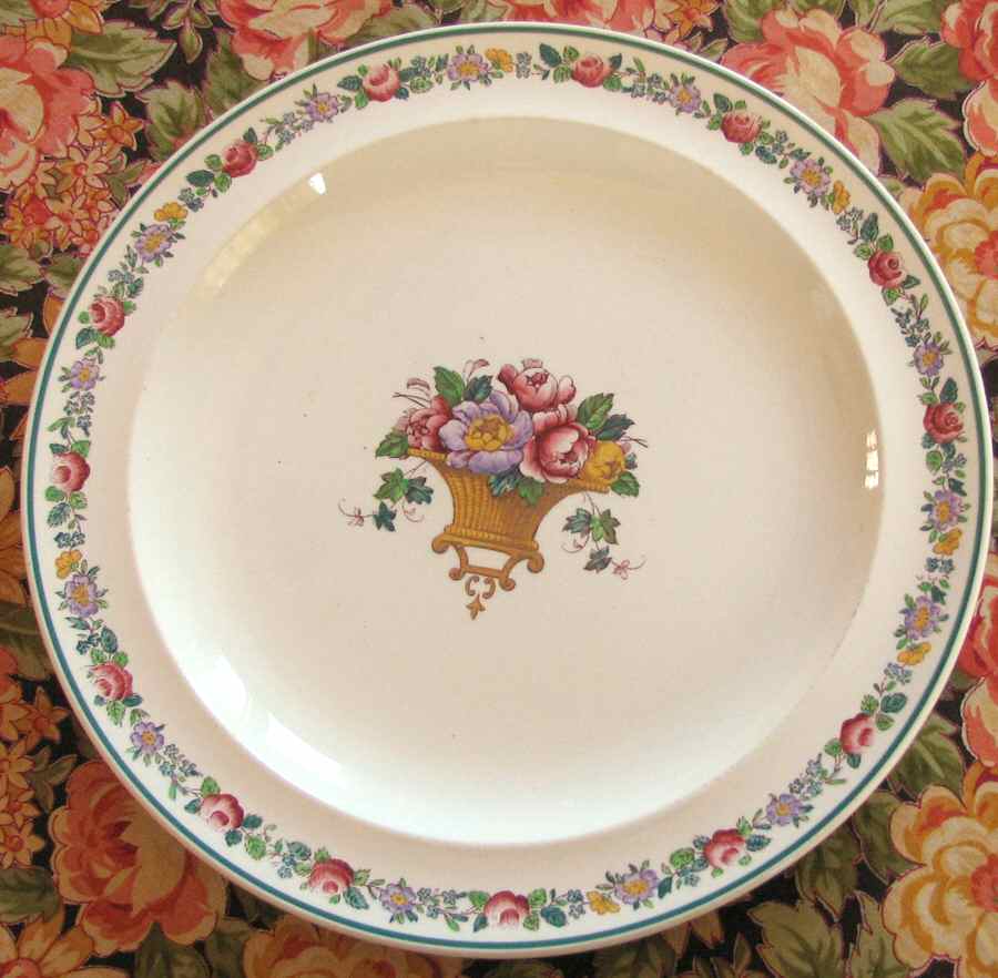 6681 Dinner Plate by Wedgwood-1