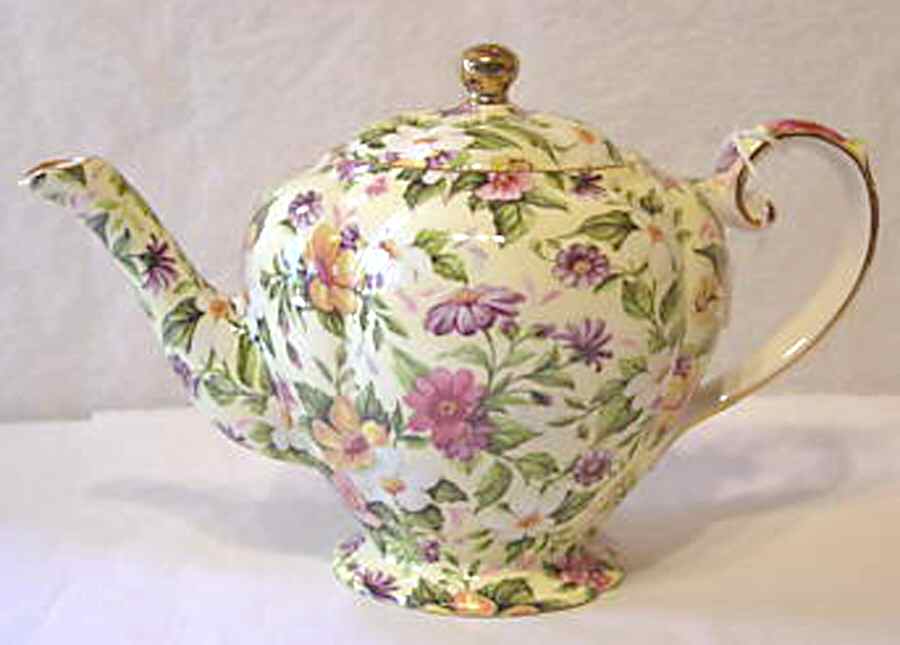 6761 Teapot & Lid by Arthur Wood-1