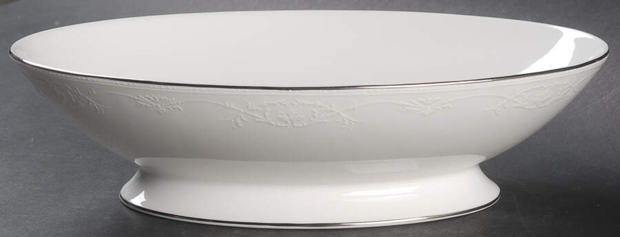 English Lace 10" Oval Vegetable Bowl by Wedgwood-1