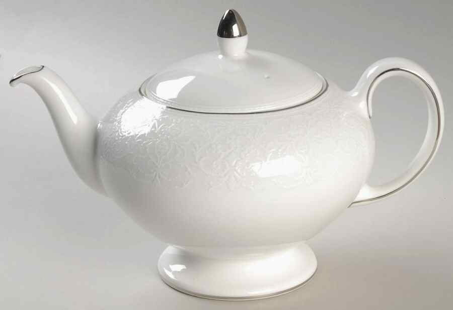 English Lace Leigh Teapot & Lid by Wedgwood-1