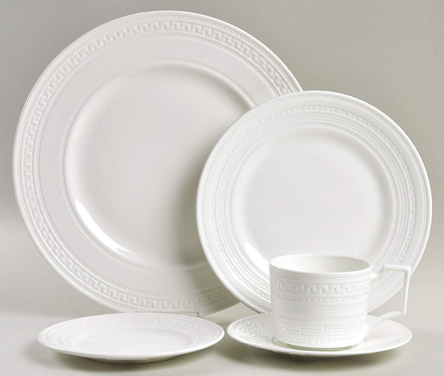 Intaglio 5 Piece Place Setting by Wedgwood-1