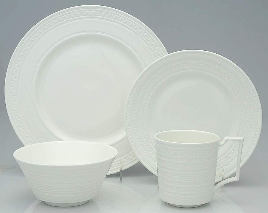 Intaglio 16 Piece Place Set by Wedgwood-1