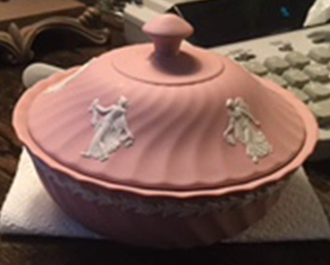 Cream Color on Pink Spiral Flute Murray Dish with Lid by Wedgwood-1
