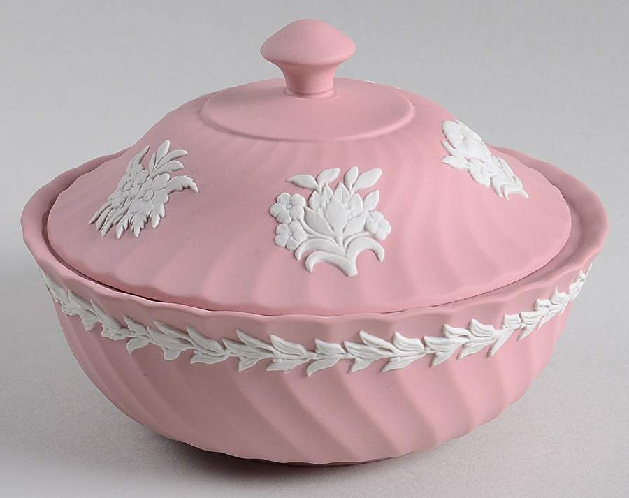 Cream Color on Pink Spiral Flute Candy Box & Lid by Wedgwood-1