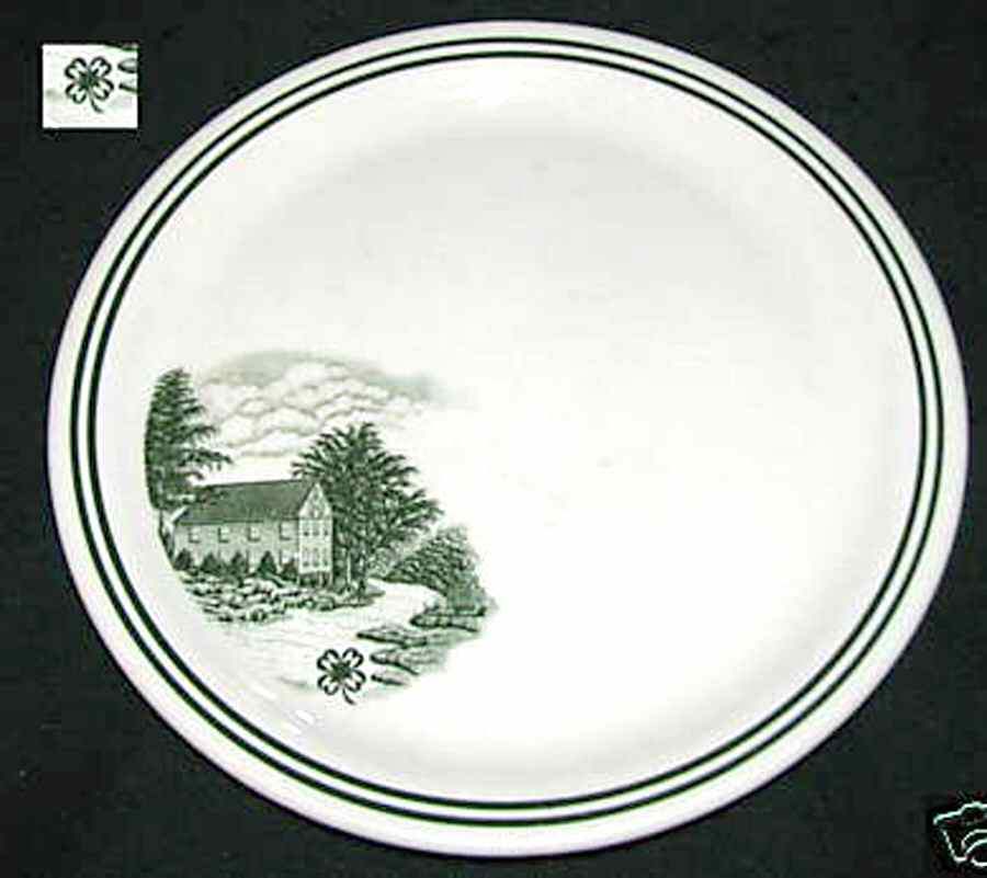 4h Club Dinner Plate by Warwick-1