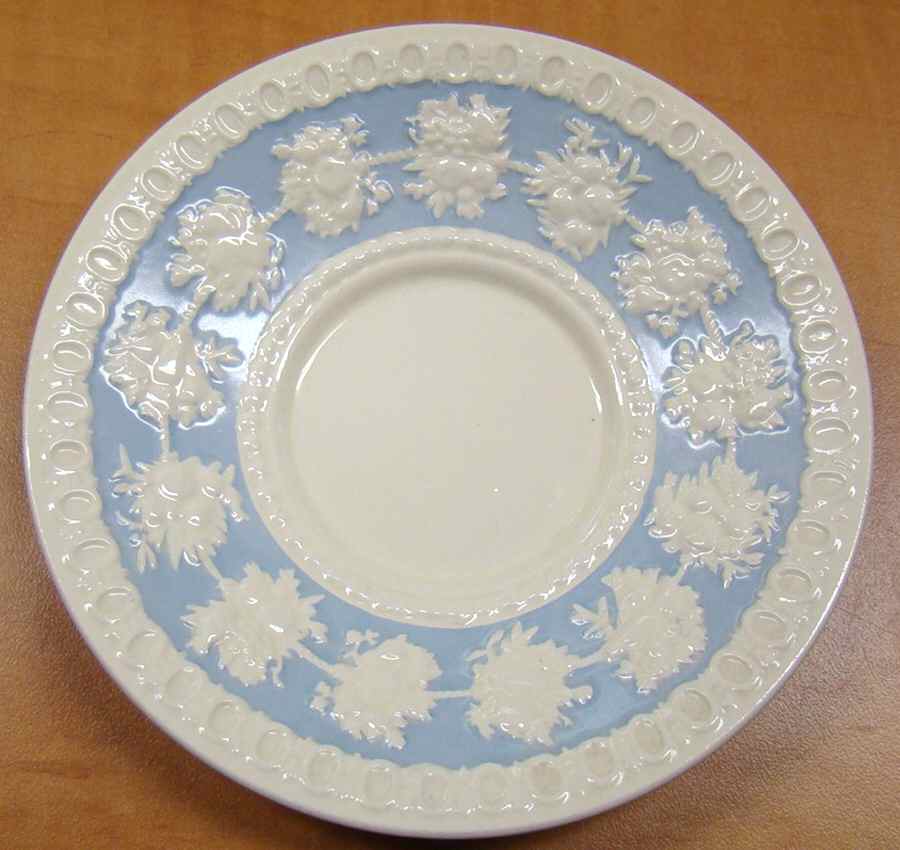 Am9538 Saucer by Wedgwood-1