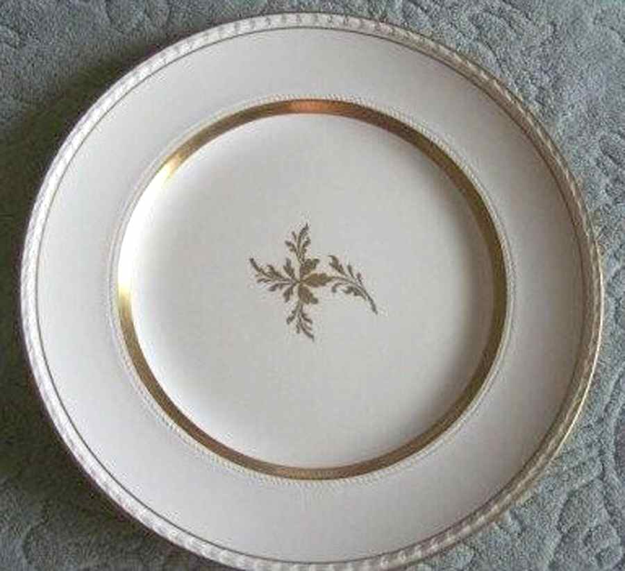 WW498 Dinner Plate by Wedgwood-1