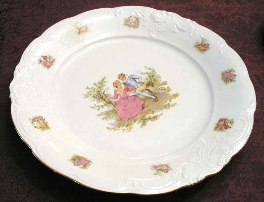 WAV74 Dinner Plate by Wawel-1