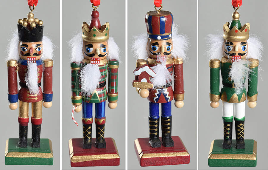 Nutcracker Ornamen - Set of 4 Motifs by Williams-Sonoma-1