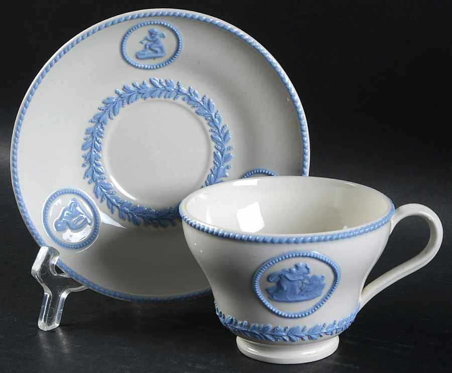 WW503 Footed Cup & Saucer Set by Wedgwood-1
