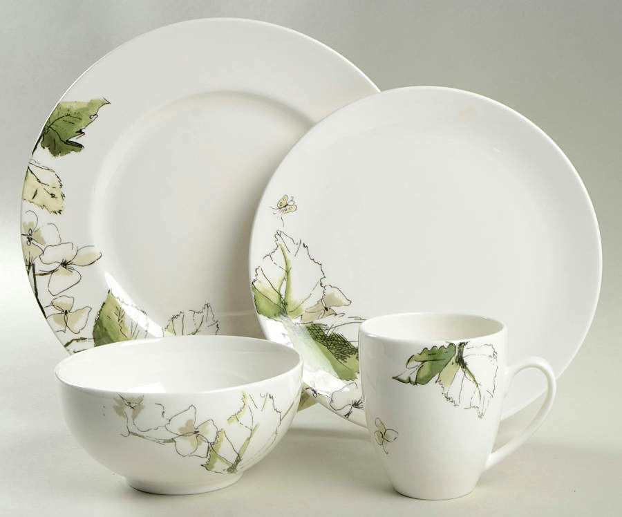 Floral Leaf 4 Piece Place Setting by Wedgwood-1