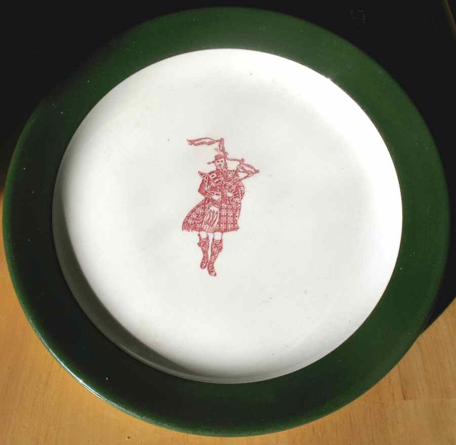WAL22 Dinner Plate by Wallace (American)-1