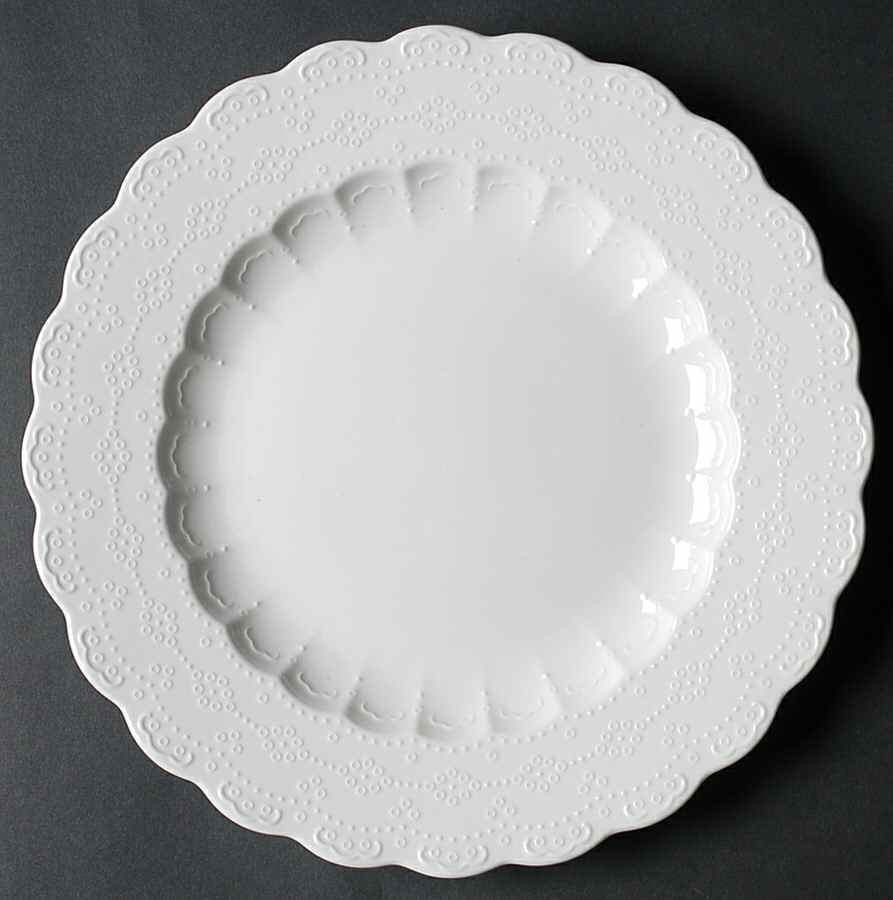Trousseau Dinner Plate by Wedgwood-1