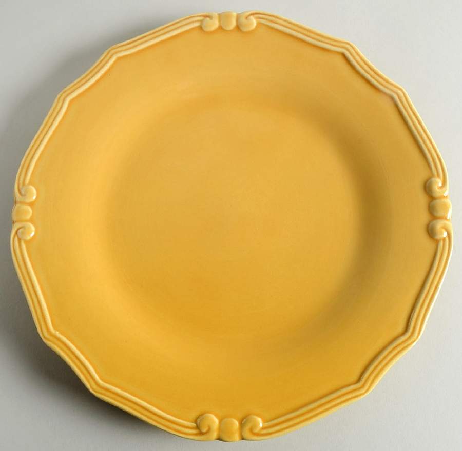 Scallop Dijon Dinner Plate by Williams-Sonoma-1