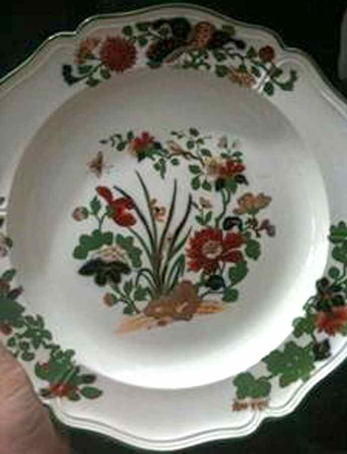A5901 (Scallop) Dinner Plate by Wedgwood-1