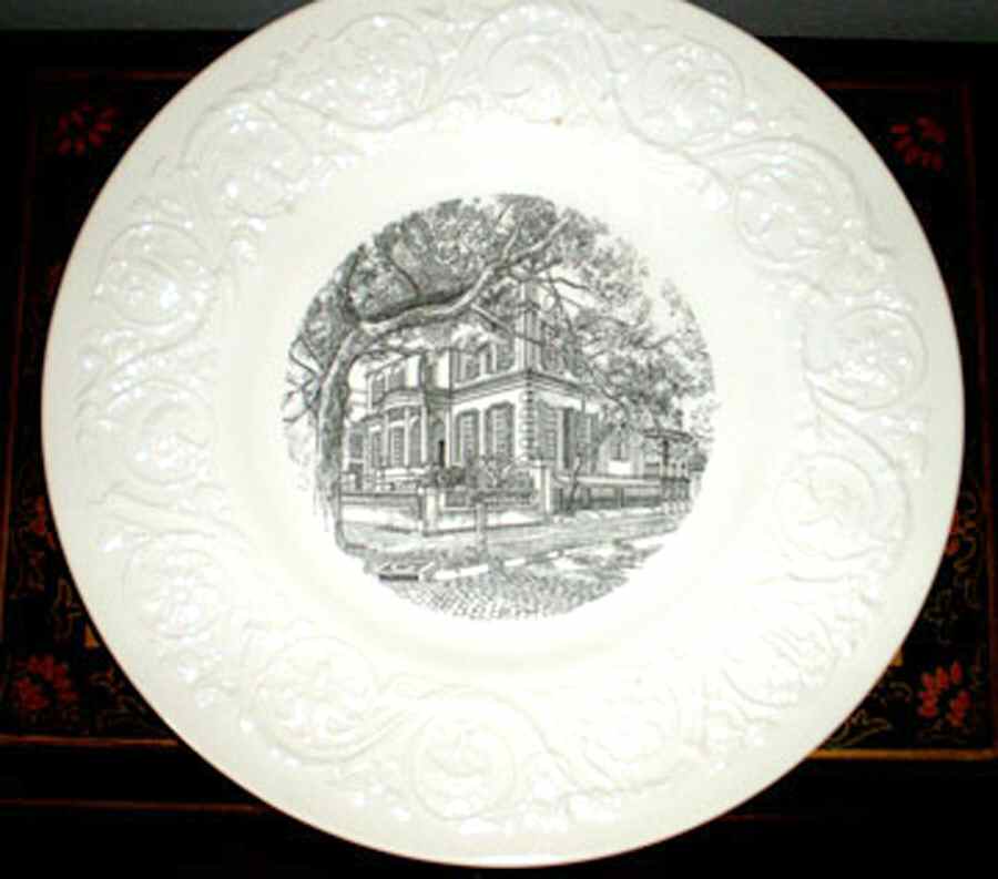 Owens Thomas House Dinner Plate by Wedgwood-1