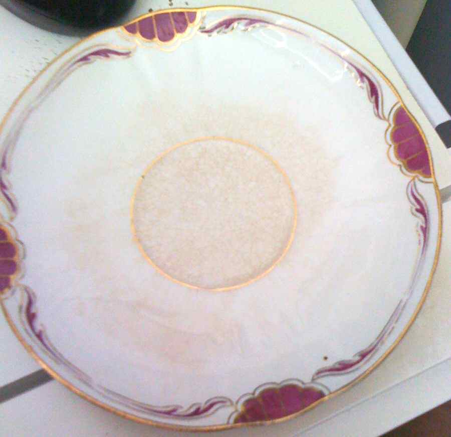 WYD3 Saucer by Wallace & Chetwynd-1