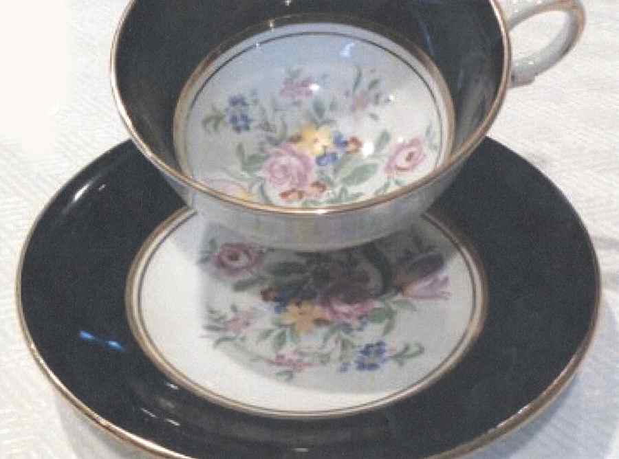 X254-80 Footed Cup & Saucer Set by Windsor (England)-1
