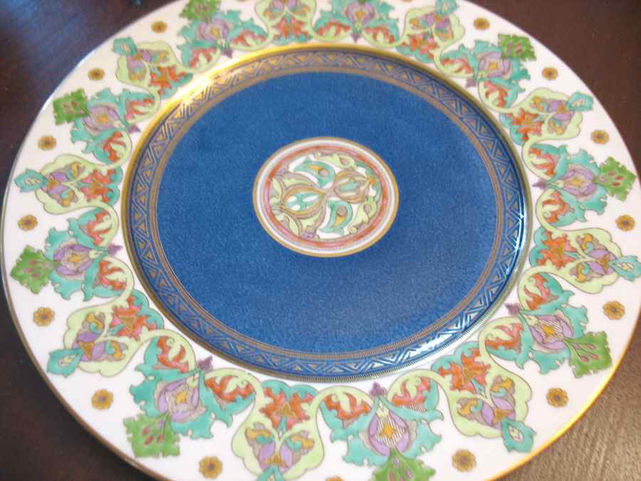W952 Dinner Plate by Wedgwood-1