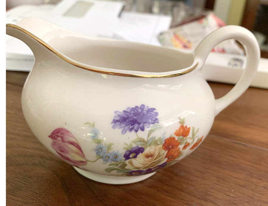 AB9304 Creamer by Warwick-1