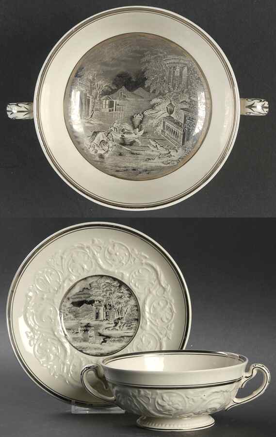 WW514 Footed Cream Soup Bowl & Saucer Set by Wedgwood-1