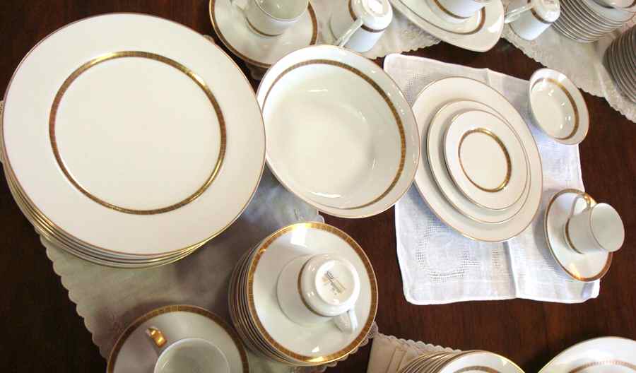 Imperial Essx Dinner Plate by Wentworth-1