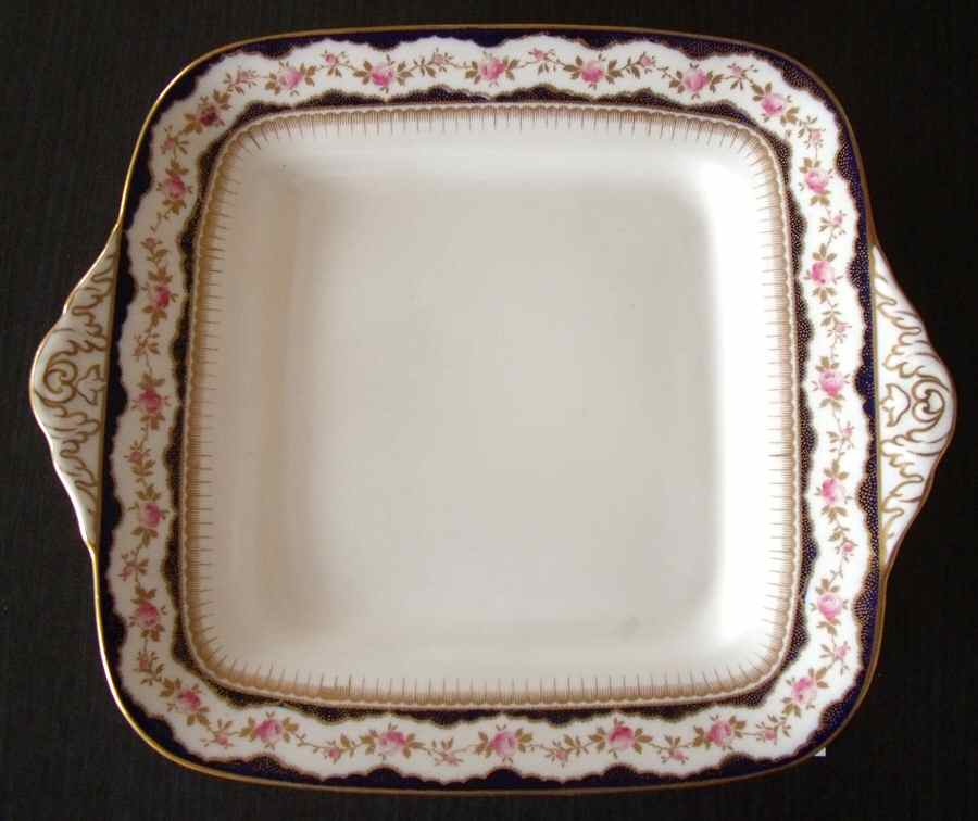 X5388 Handled Cake Plate by Wedgwood-1