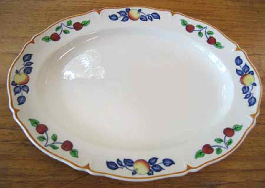Betley 14" Oval Serving Platter by Wood & Sons-1