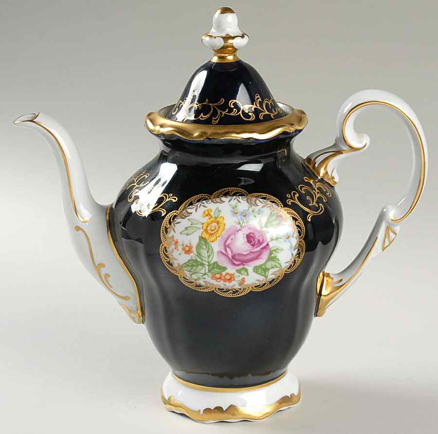 7466 Small Coffee Pot & Lid by Weimar-1