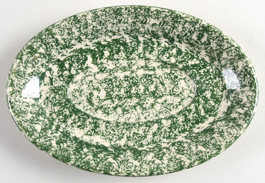 Green Sponge Underplate for Gravy Boat by Workshop Gerald Henn-1